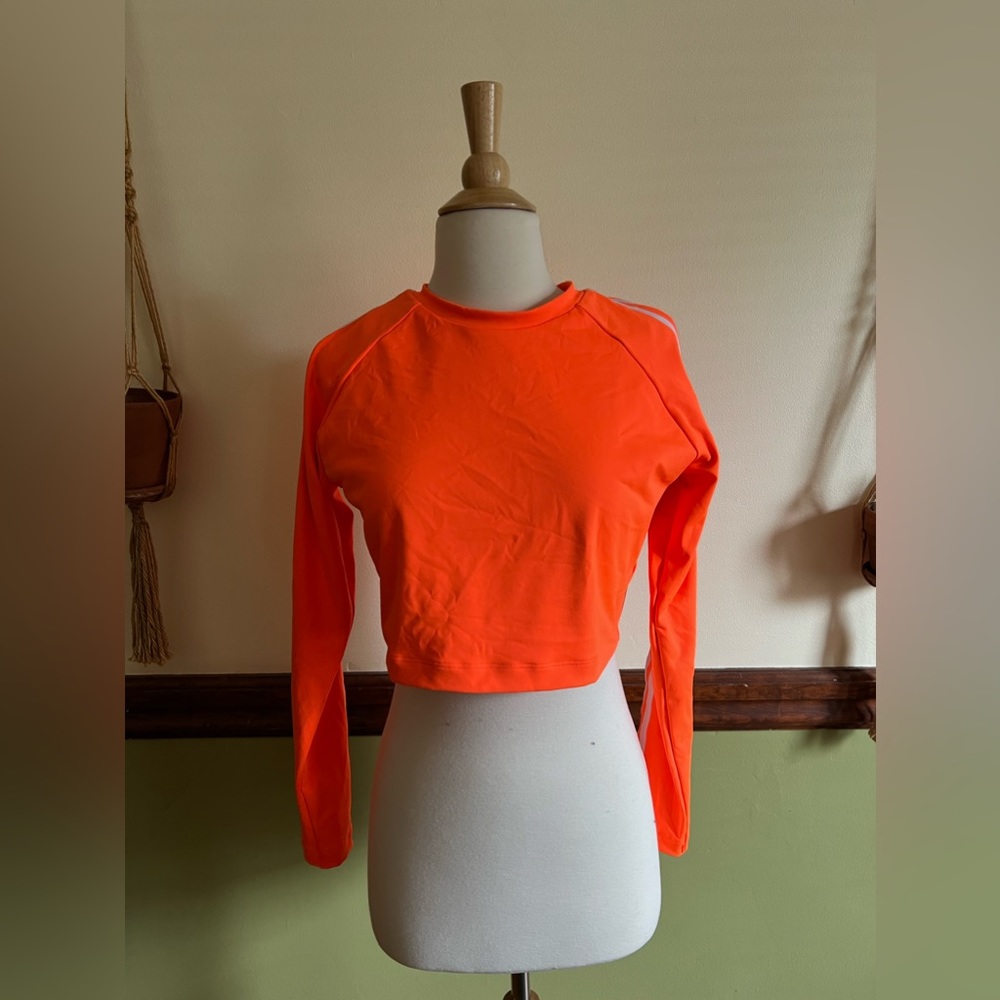 Ivy Park Cropped Rashguard